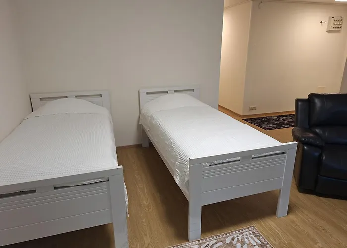 Διαμέρισμα Maentsaelae Centrum- Saunalla Ja Ilmaisella Pysaekoeinnillae